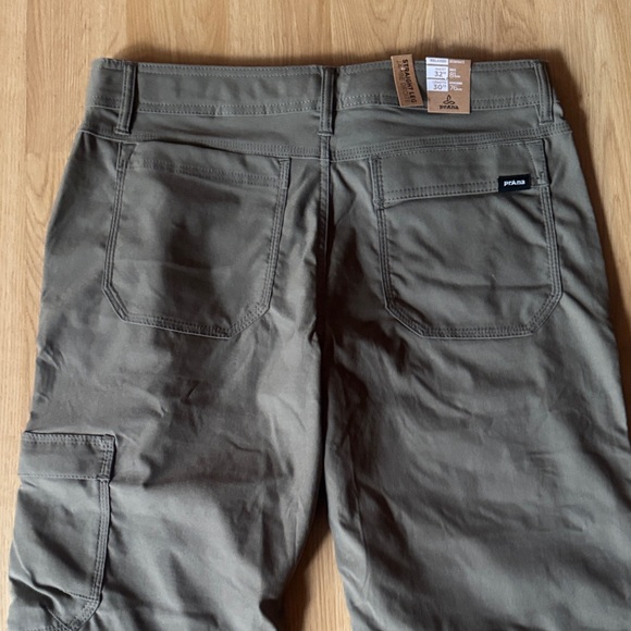 Prana Men's NWT 32 32X30 slate green Zion Pant II Cargo Pants - Picture 11 of 13